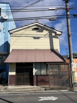 赤野井守山線に面す