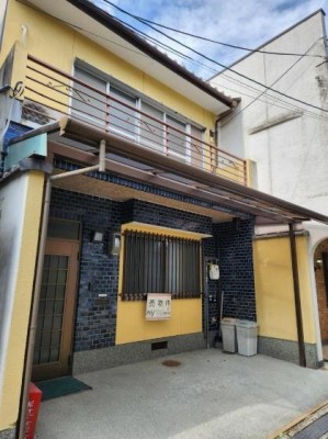 ☆地下鉄烏丸線北大路駅徒歩１４分
☆スーパー徒歩３分で生活便利