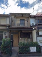 ☆京阪バス四ノ宮駅停徒歩５分
☆即引渡可